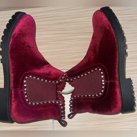 Gianni Bini Arya-Girl Velvet Rhinestone Mahroon Ankle Shoes New without a Tag - Picture 2 of 6